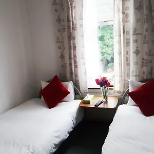 manor-park-house.brighton-hotels-england.com/